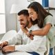 Amor & Negócios: Como Casais Empreendedores Podem Fazer a Sociedade (e o Casamento) Florescerem Juntos!